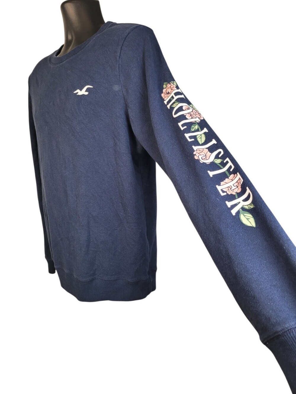 2/$20 Hollister Navy Blue Floral Pattern Long Sleeve Top Size: Large